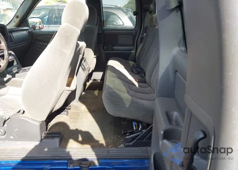 2003 Chevrolet Silverado 1500 Ls из США, поврежденный, VIN 2GCEK19T831391037